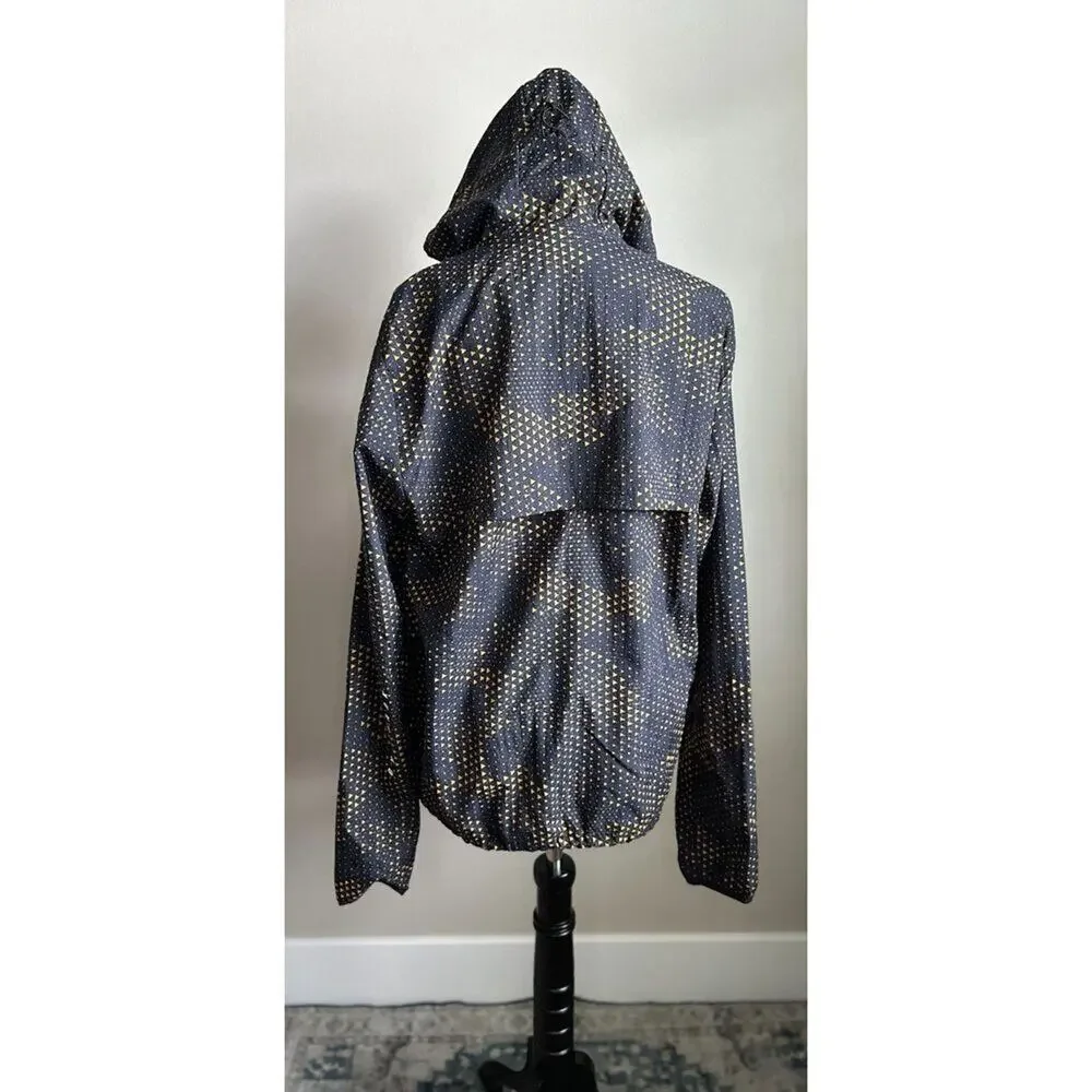 GYMSHARK Sports Hooded Windbreaker Jacket in Navy Size M